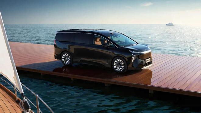 4399万起焕新MPV豪华开元棋牌别克至境世家上市(图15) 4399万起焕新MPV豪华开元棋牌别克至境世家上市(图15)