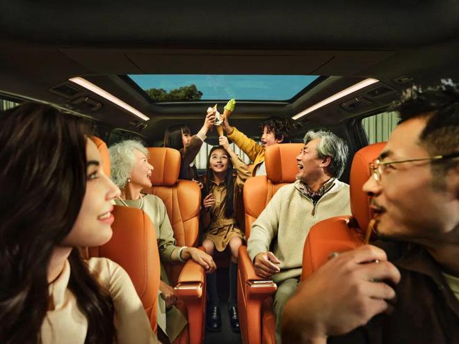 4399万起焕新MPV豪华开元棋牌别克至境世家上市(图13) 4399万起焕新MPV豪华开元棋牌别克至境世家上市(图13)